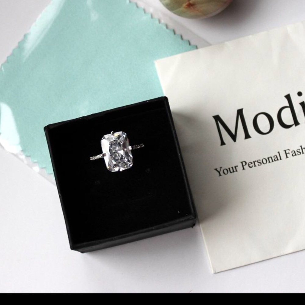 New 925 silver diamond wedding ring